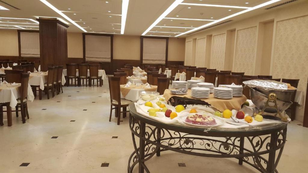 Arena By Trend Hotel Amman Buitenkant foto
