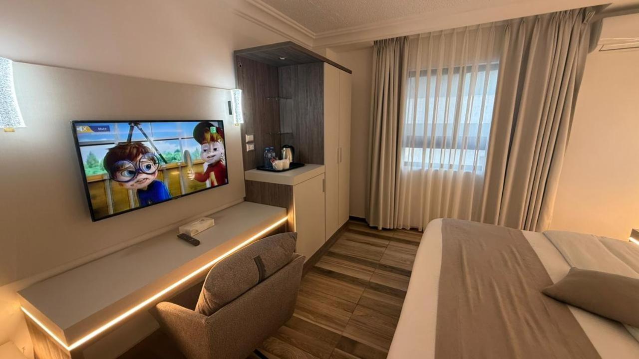 Arena By Trend Hotel Amman Buitenkant foto